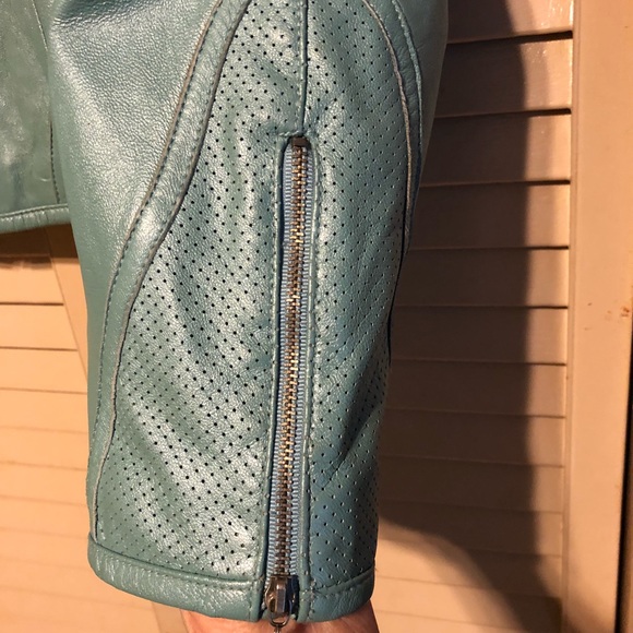 TERRY LEWIS CLASSIC LUXURIES AQUA LEATHER JACKET - Picture 6 of 7